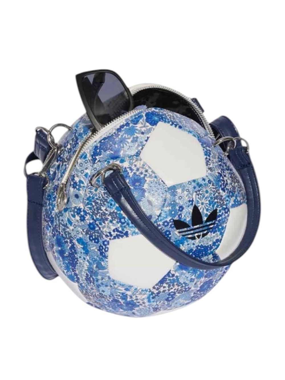 Adidas Originals x
Liberty London NWT Football/Soccer
Bag/Purse